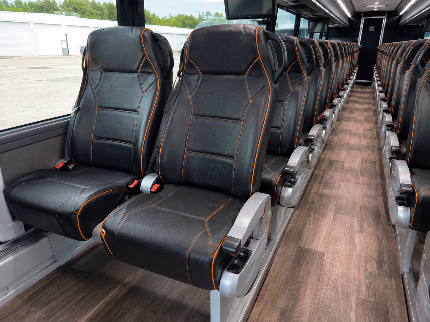 affordable kansas city wedding charter bus prices for every budget
