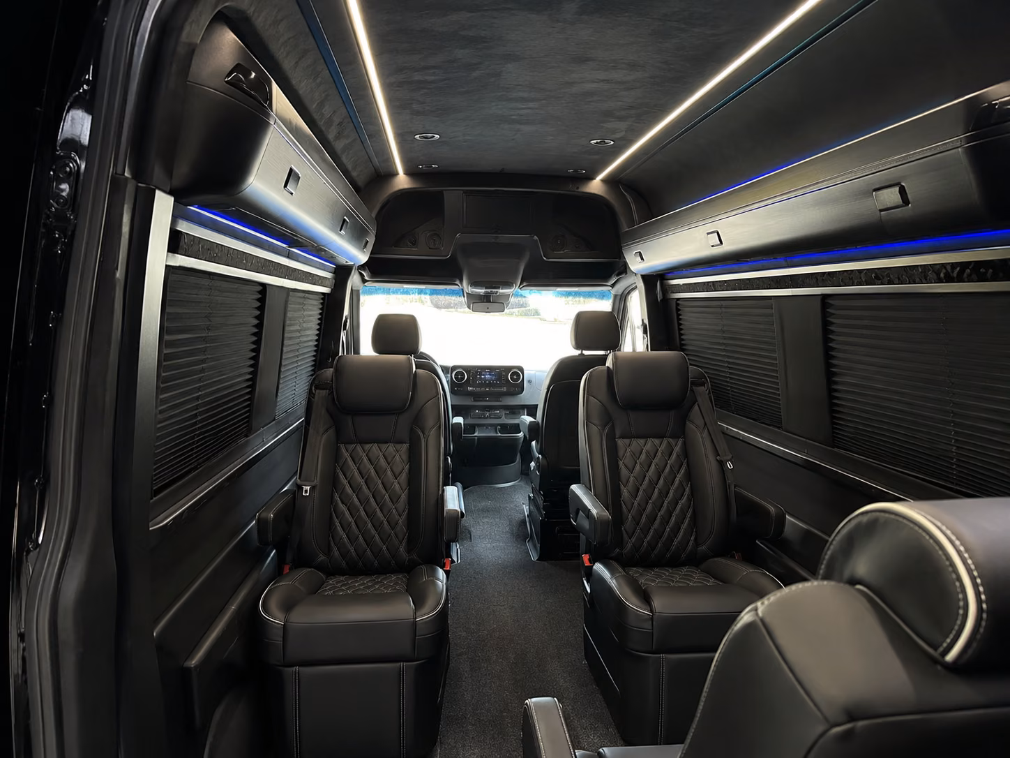 kansas city airport shuttle bus rentals for private groups