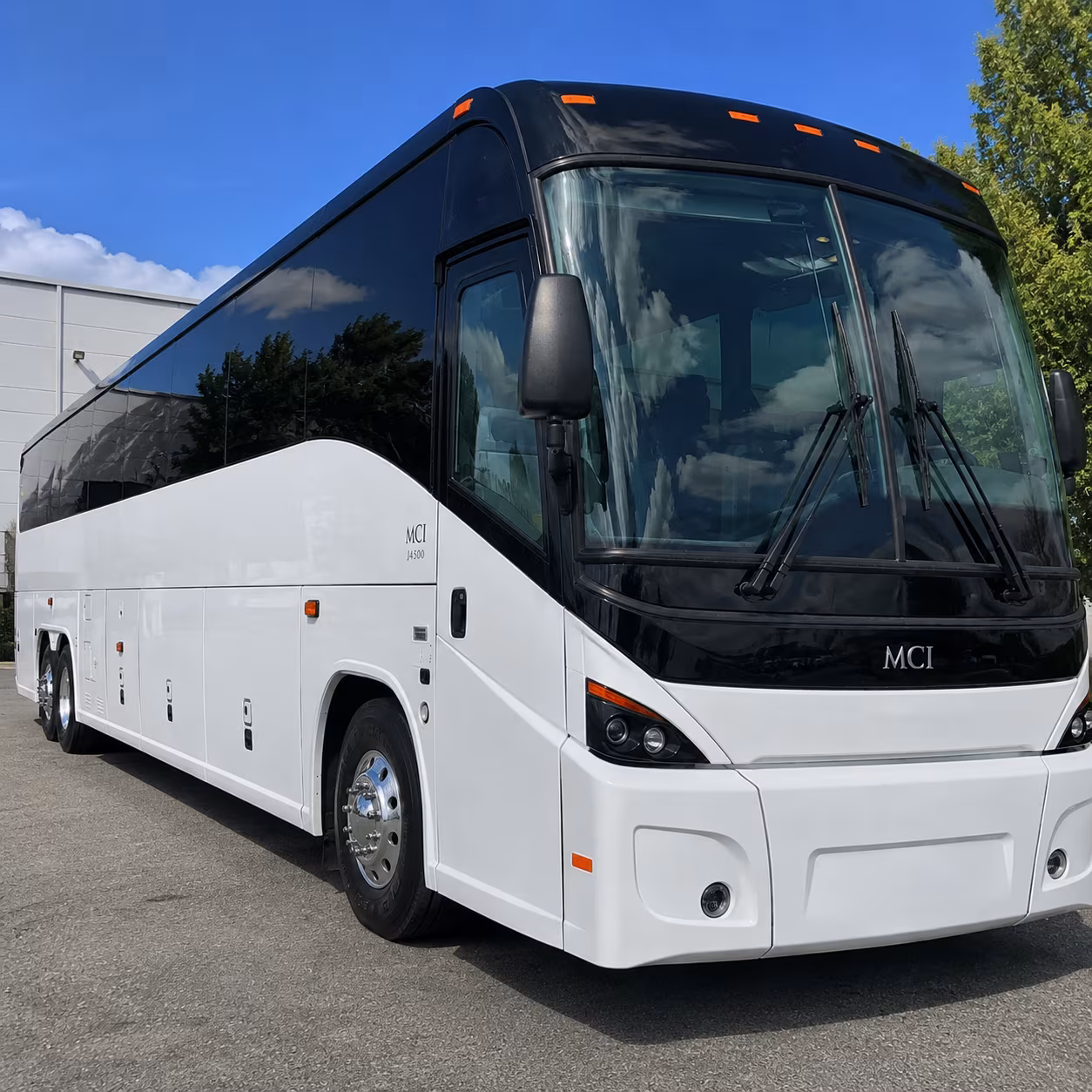 kansas city charter bus services fleet