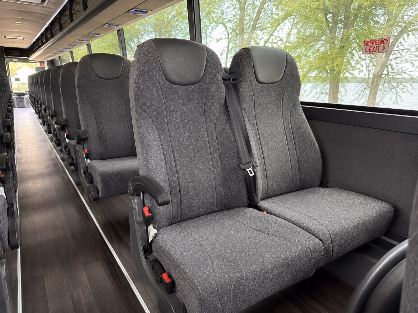 kansas city charter buses