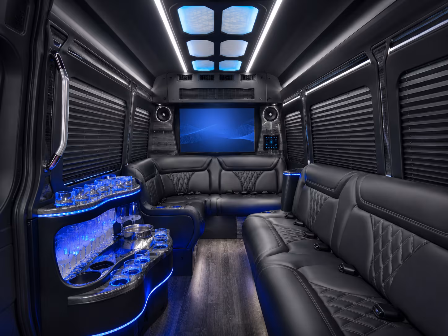 kansas city custom day trip and driving tour bus rentals