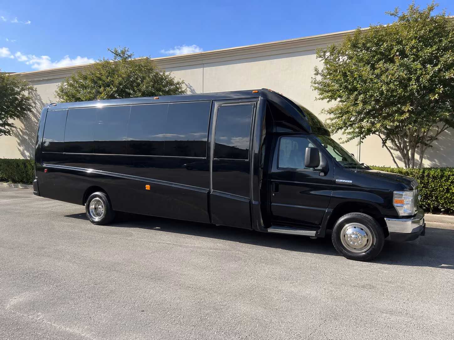shuttle to kansas city international airport