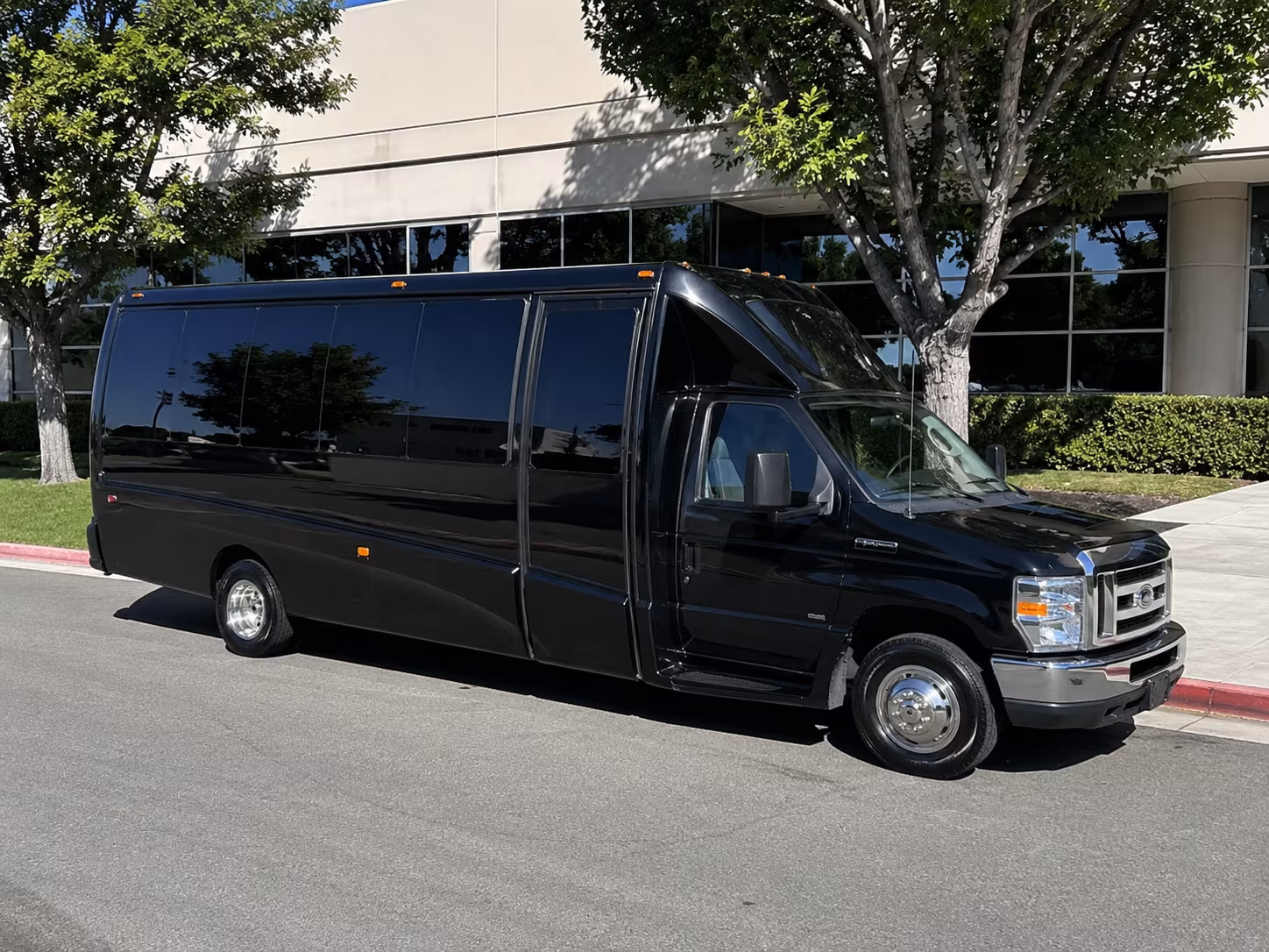 why book winery and brewery tours through kansascityshuttlebusrentals com